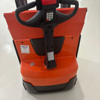 Toyota SWE120L - 2