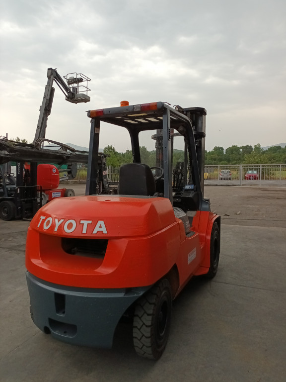 TRAIGO 48 USATO - CARRELLO ELEVATORE ELETTRICO