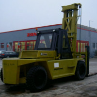 Caterpillar V 300 B - 1
