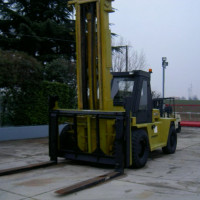 Caterpillar V 300 B - 4