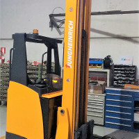Jungheinrich ETV 216  - 1