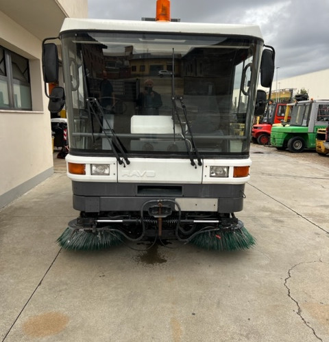 Ravo 5002SI