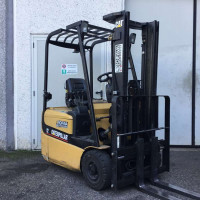 Caterpillar EP12KRT - 1
