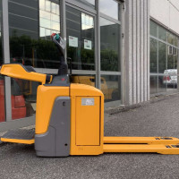 Jungheinrich ERE 125 - 23