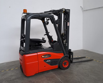 Linde E15-02 Linde