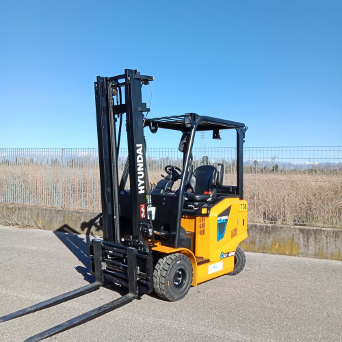 Hyundai 20BE-X