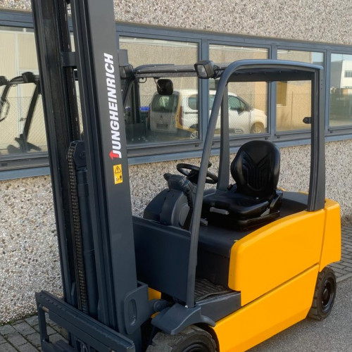 Jungheinrich EFG 320
