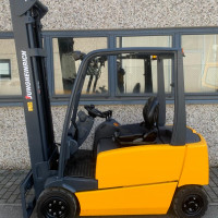 Jungheinrich EFG 320 - 1