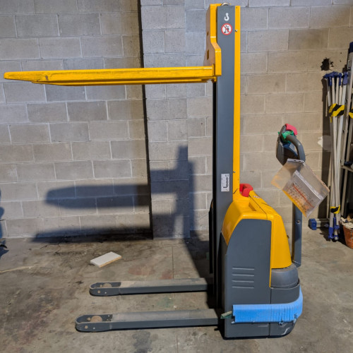 Jungheinrich emc110