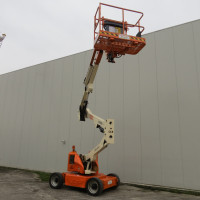 JLG E450AJ - 4