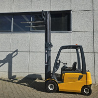 Jungheinrich EFG VAC25 - 1