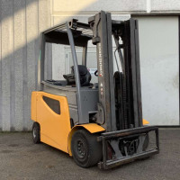 Jungheinrich EFG 425K - 17