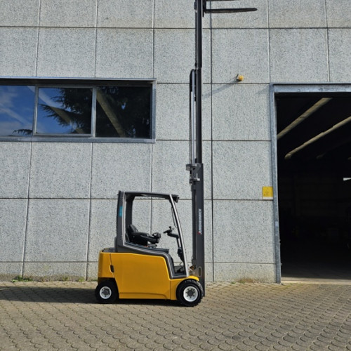 Jungheinrich EFG 320