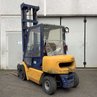 Komatsu FD25T - 1