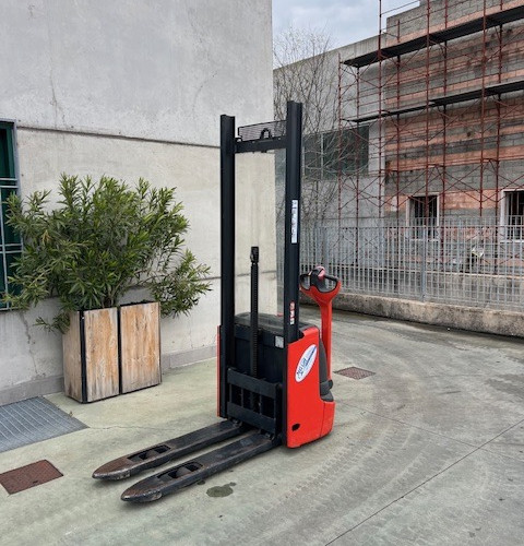 Linde L12