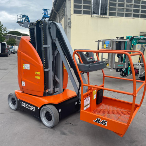 JLG TOUCAN 10E
