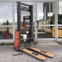 Linde L12 - 1
