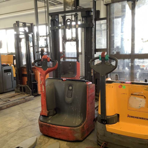 Linde L12