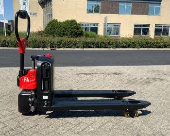 EP EQUIPMENT F4 EP EQUIPMENT