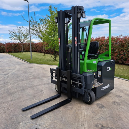 Combilift CUBE 3000