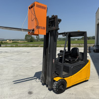 Jungheinrich EFG 218 - 1